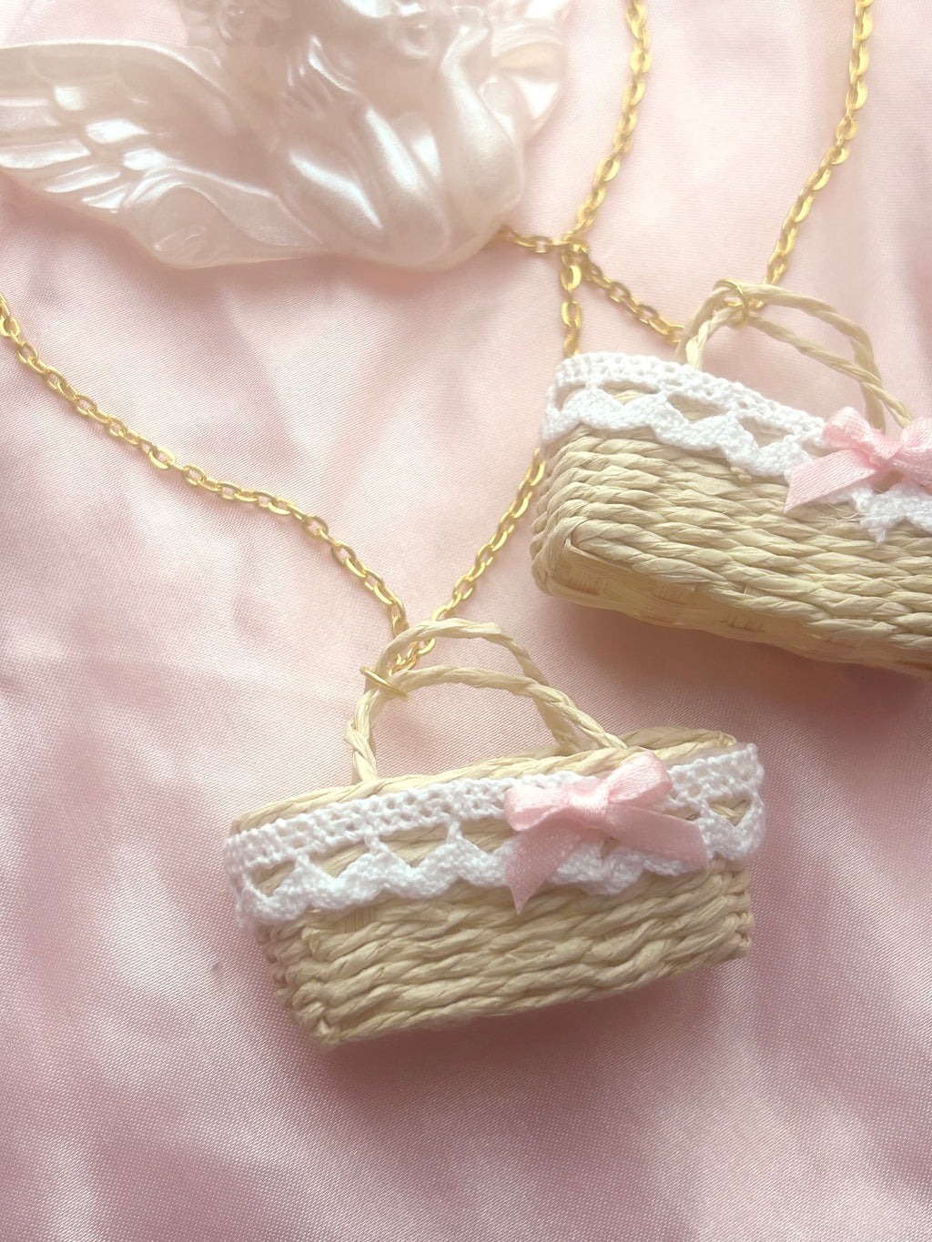 🎀 𝐕𝐢𝐧𝐭𝐚𝐠𝐞 𝐏𝐢𝐧𝐤 𝐁𝐨𝐰𝐞𝐝 𝐏𝐢𝐜𝐧𝐢𝐜 𝐁𝐚𝐬𝐤𝐞𝐭 𝐍𝐞𝐜𝐤𝐥𝐚𝐜𝐞 🧺